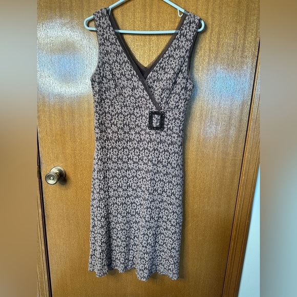 Joseph Ribkoff Sleeveless Floral Midi Dress brown & cream, V-Neck with Buckle 10 - Picture 4 of 12